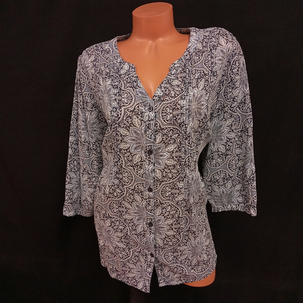 Croft & Borrow Womans top
